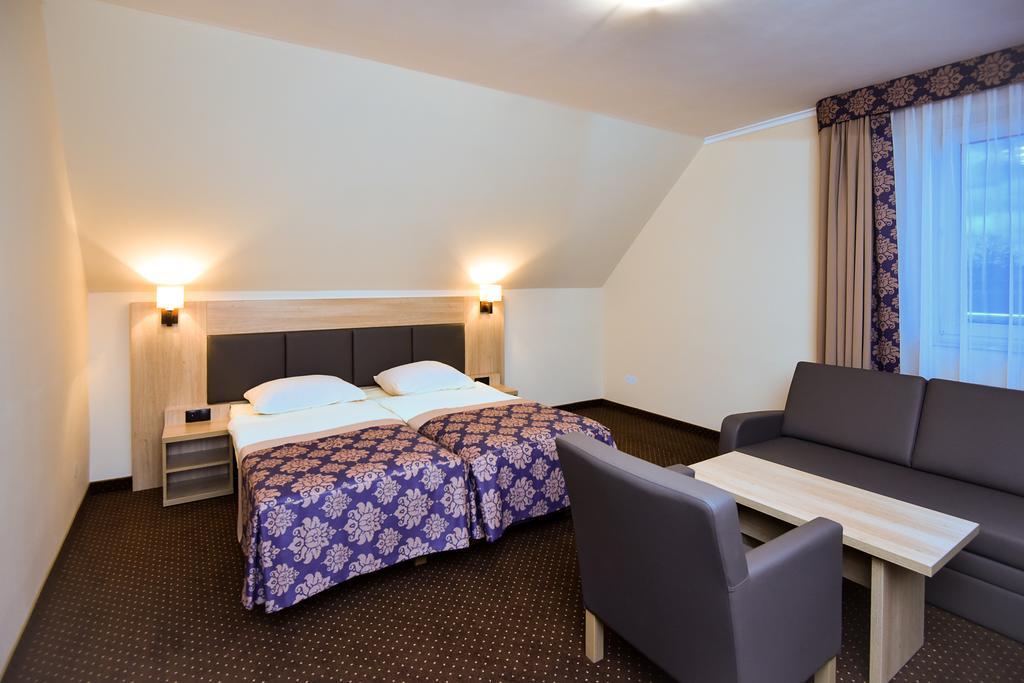 Motel Db2000 บิวโกราย ห้อง รูปภาพ